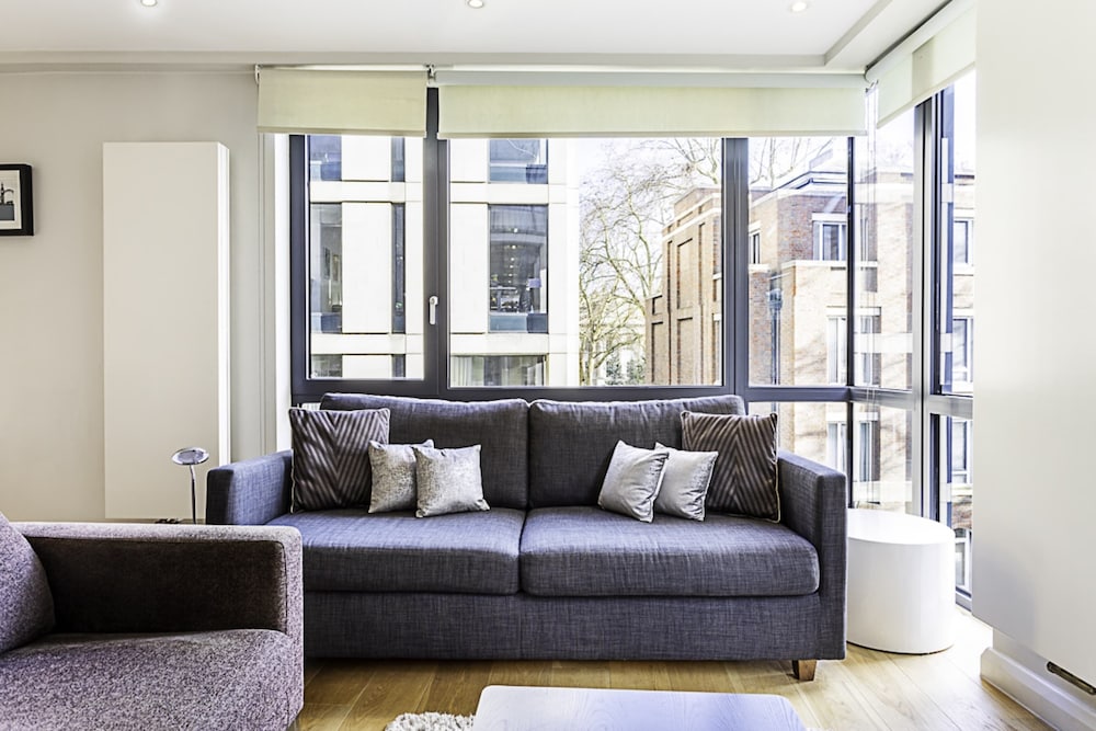 Wonderful Holborn Apartment
