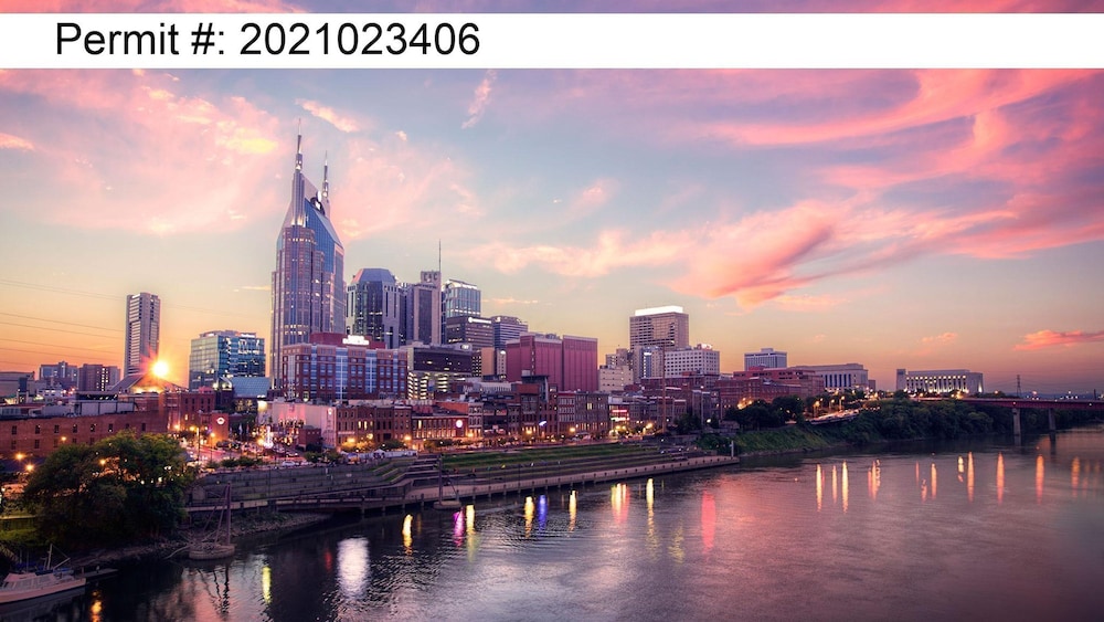 Nashvegas 13 Beds Rooftop Views Mins to Broadway