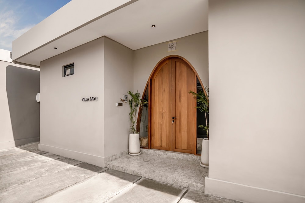 Villa Bayu by Alfred in Bali - Cozy 2BR Villa w Stunning Ricefield View