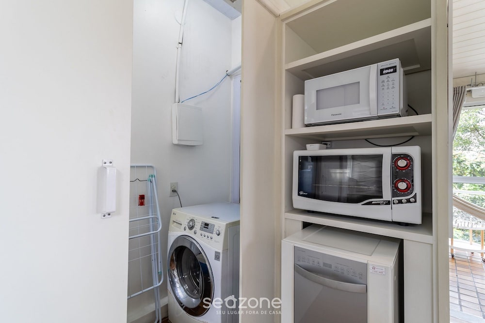 Bela Vista Duplex W/bbq in Bombinhas Ags0642