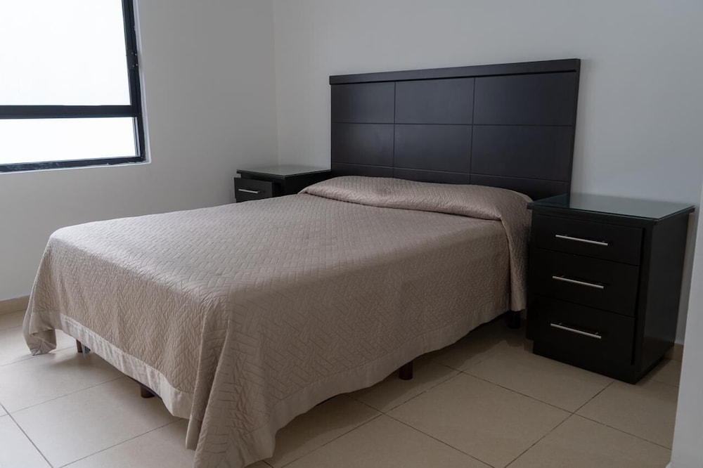 Apartamentos Torre II Condominios