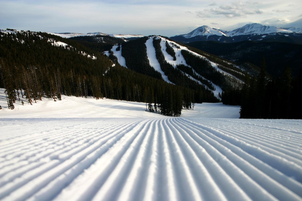 Summit County Vacations - Springs 8893 by SummitCove Vacation Lodging - Property Image 39