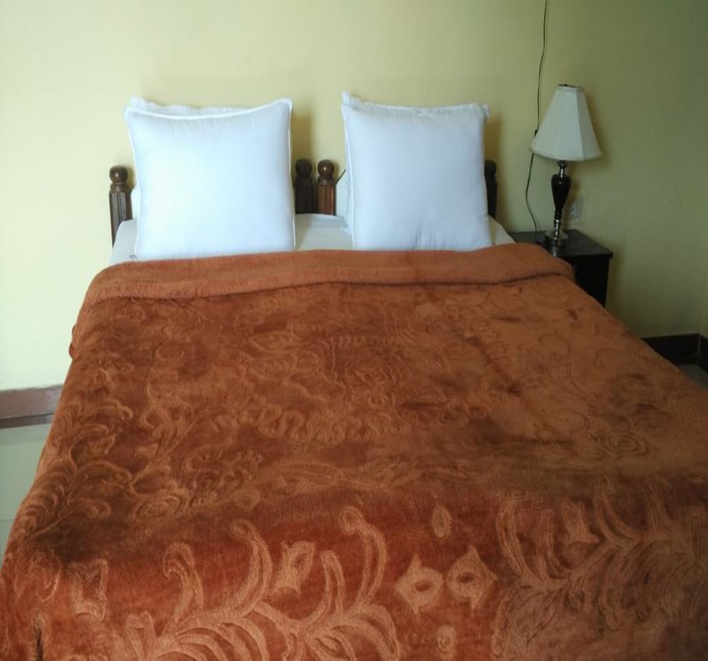 Green woods Resort