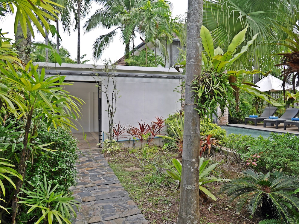 Suriya Som Villa