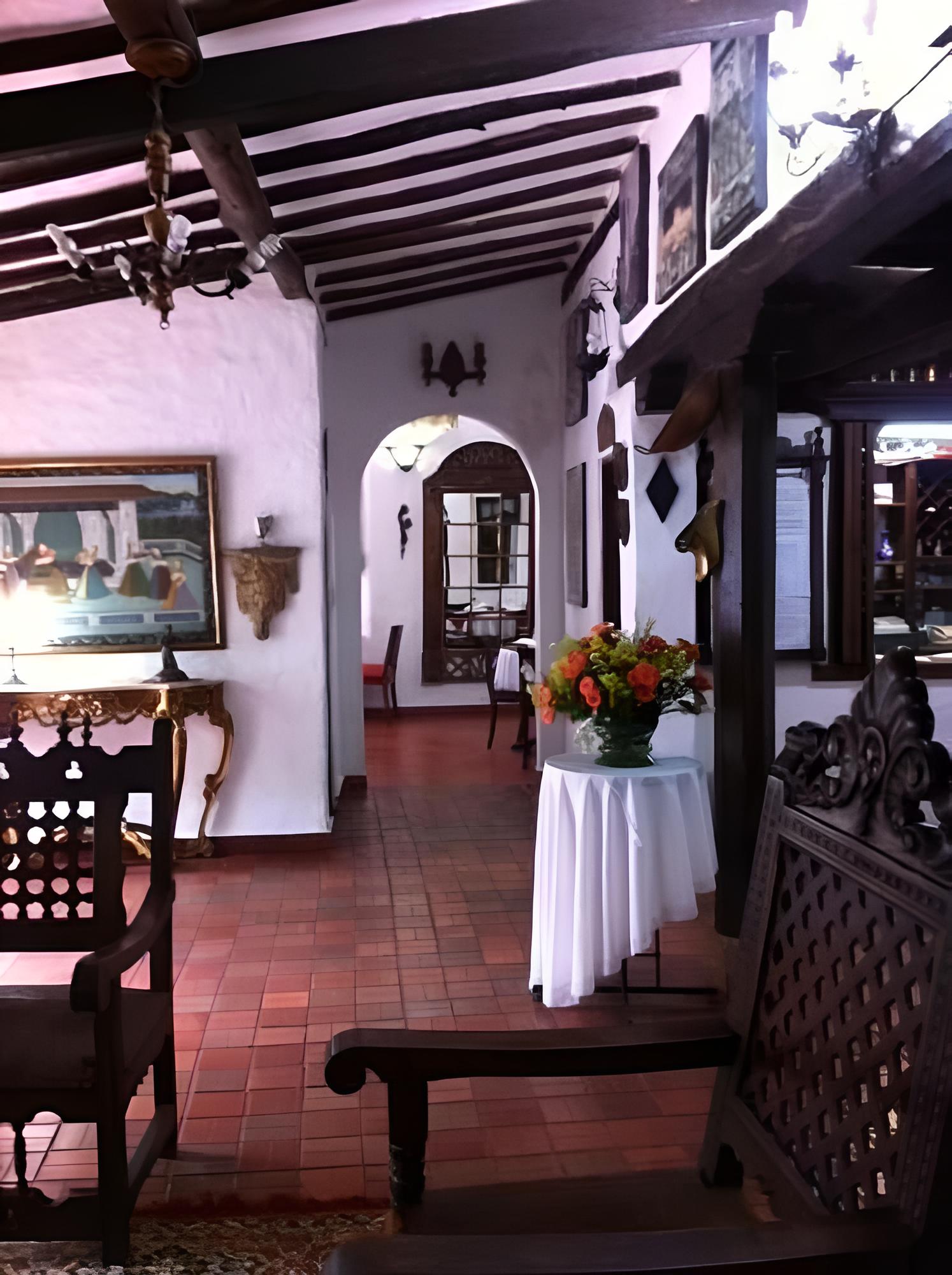 Hosteria Los Frayles