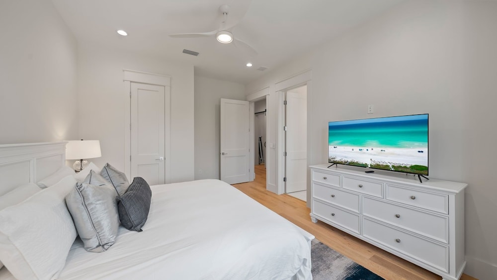Sand Wand 5 Bedroom Home