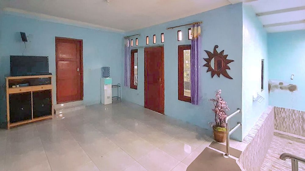 Villa Pondok Endah By Ruang Nyaman view 3