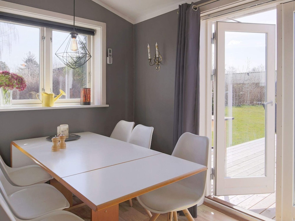 6 Person Holiday Home in Jaegerspris-by Traum