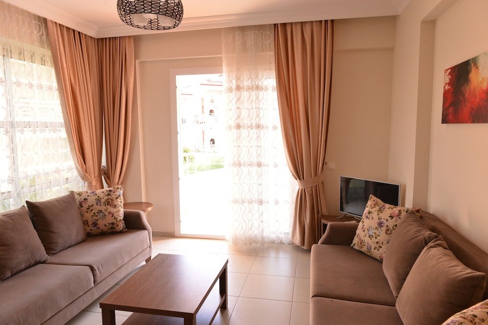Korfez Garden Apartments