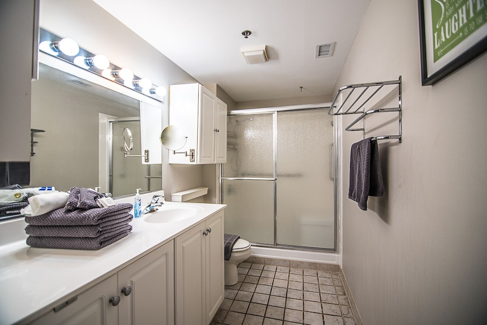 Water Street Retreats