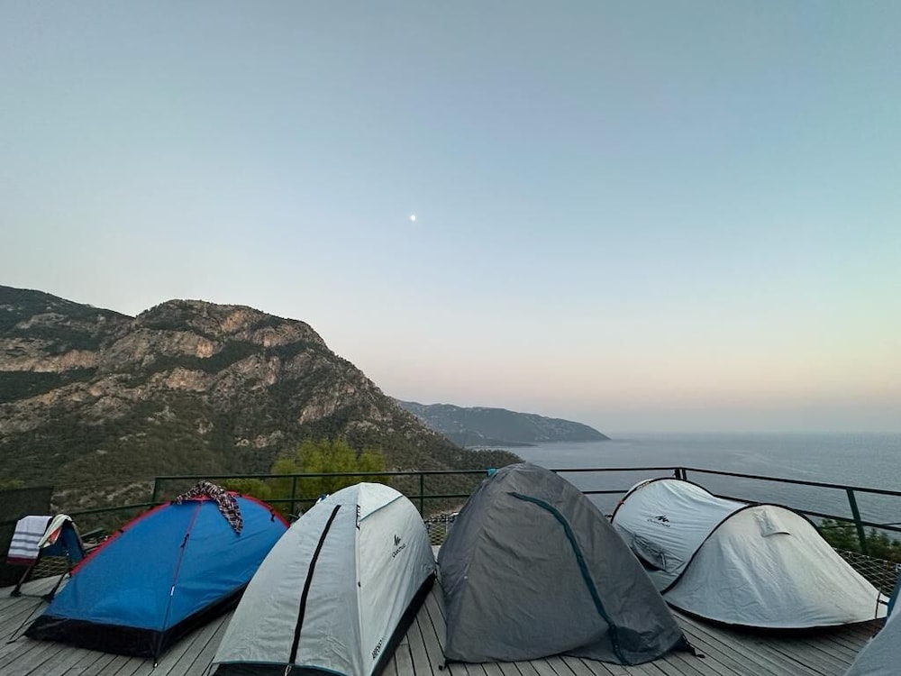 Mandala Camping - Adults Only - Image 8