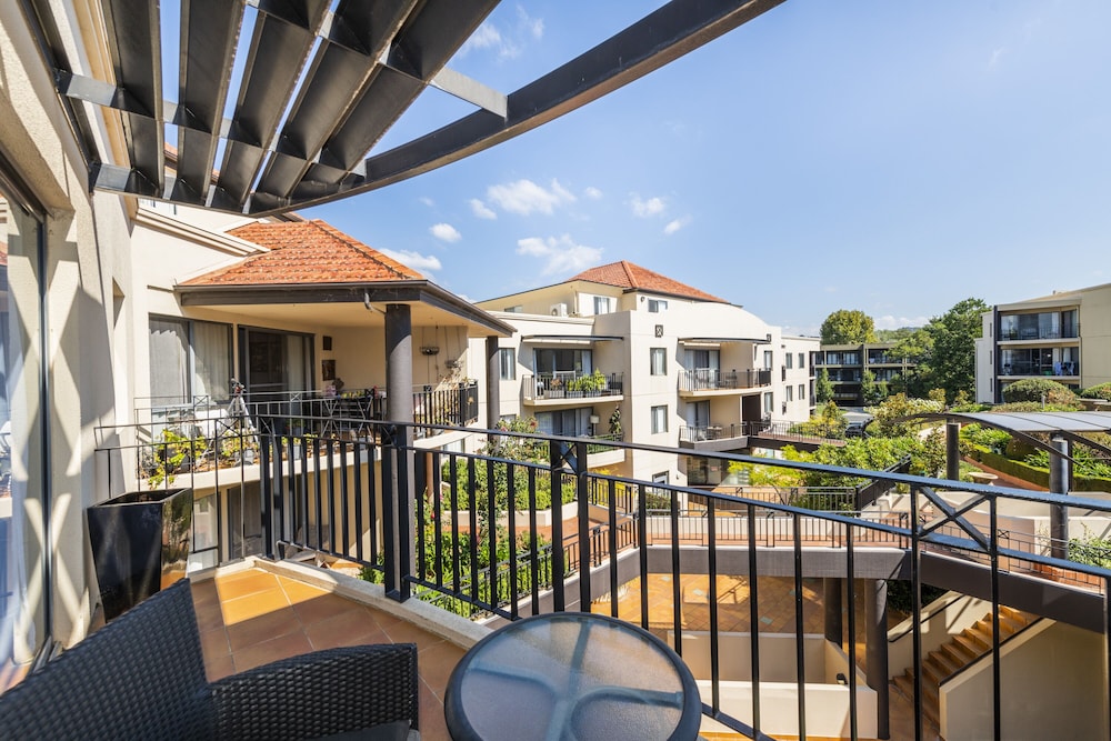 Accommodate Canberra - Griffin