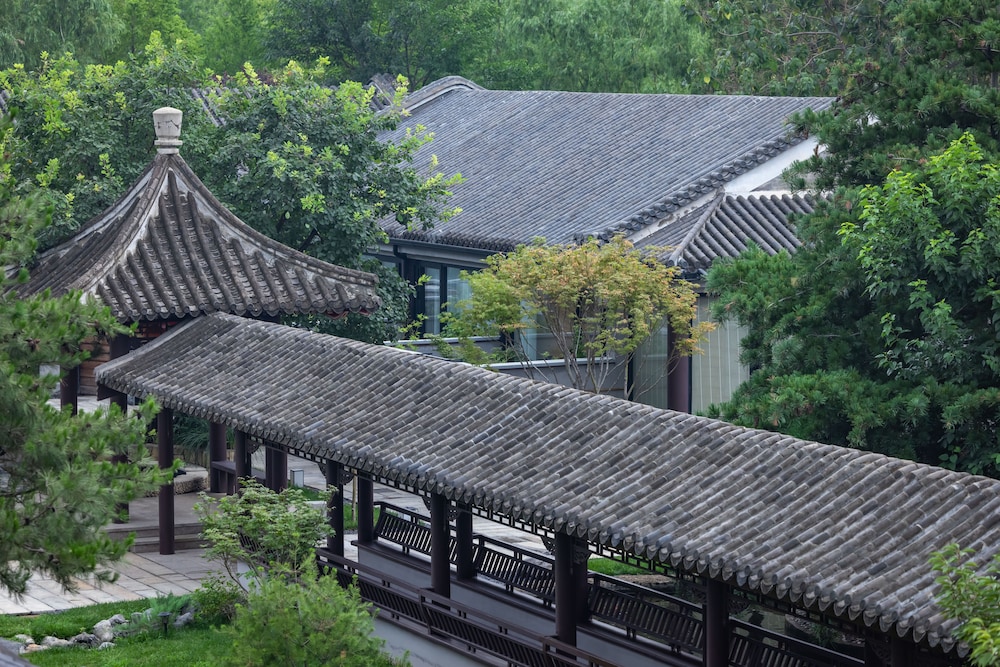 Beijing Aqua City YiPiao Hot Spring Resort