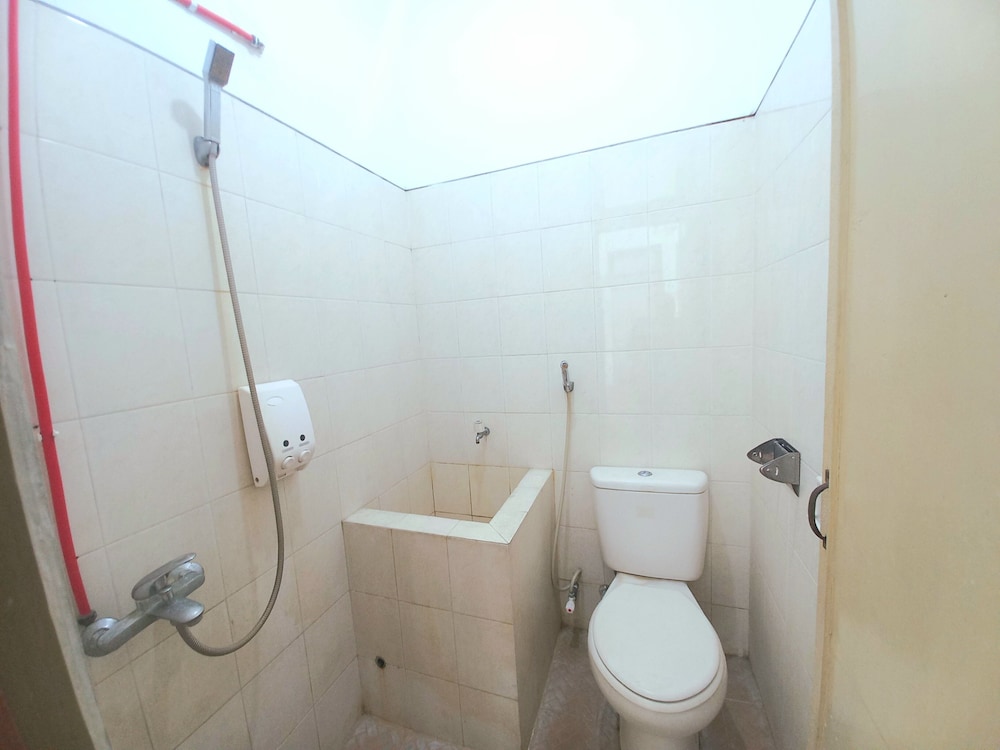 Homestay Jogja 4 Kamar Tidur Full AC Seputaran Umbulharjo dekat Gembiraloka view 5