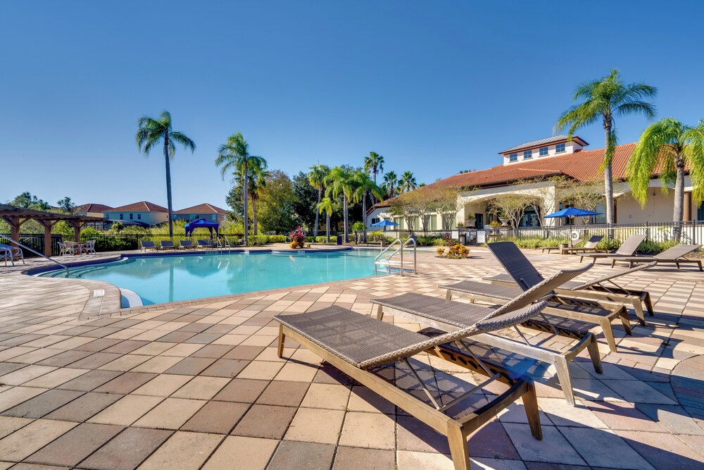 11 Mi to Disney: Pet-friendly Aviana Resort Home!