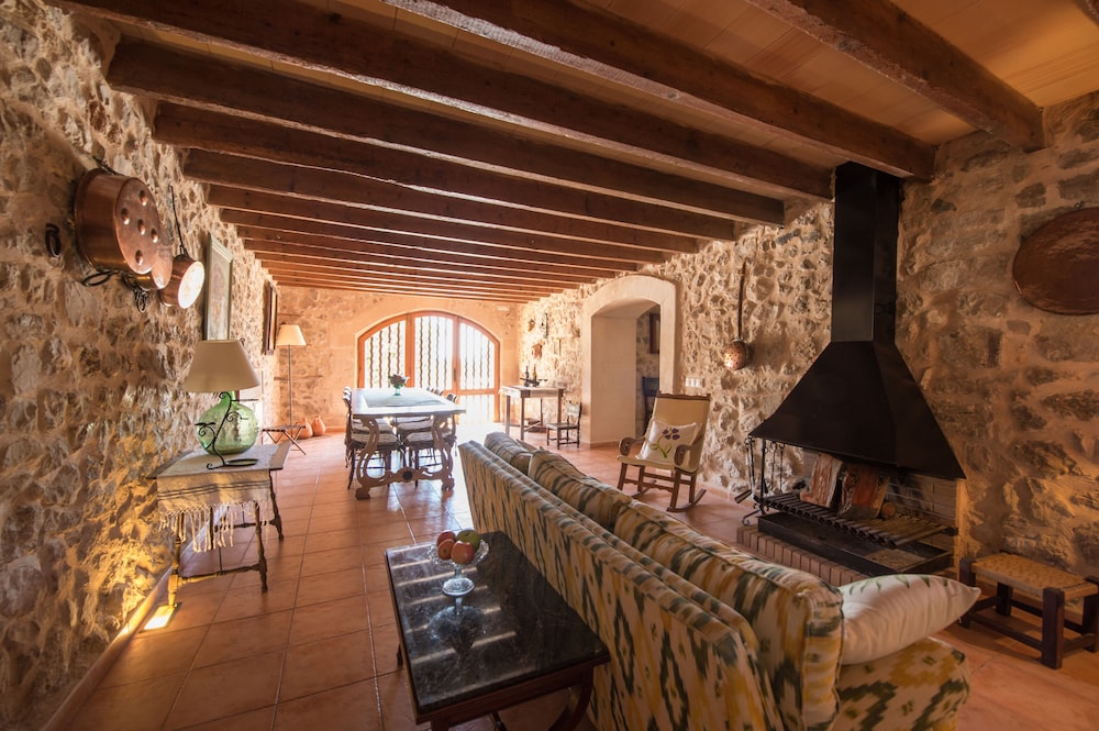 Hotel Rural Can Feliu photo 2