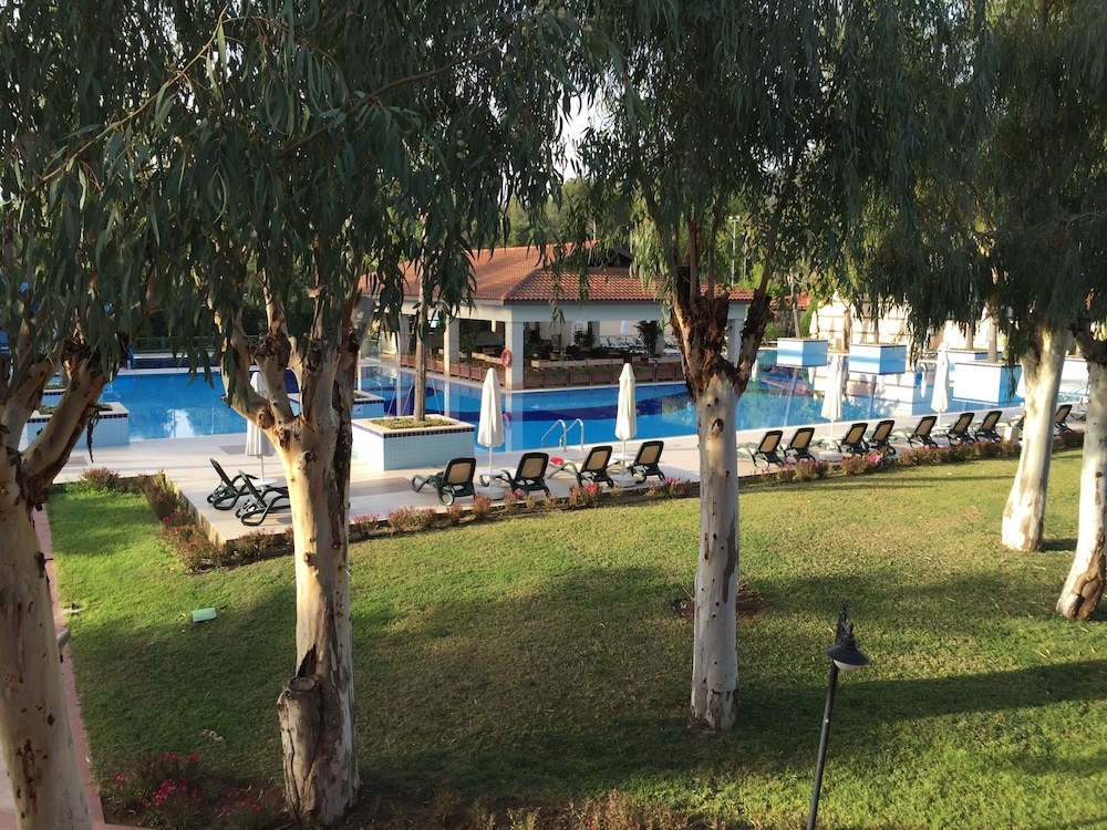 Champion Holiday Village - All Inclusive
