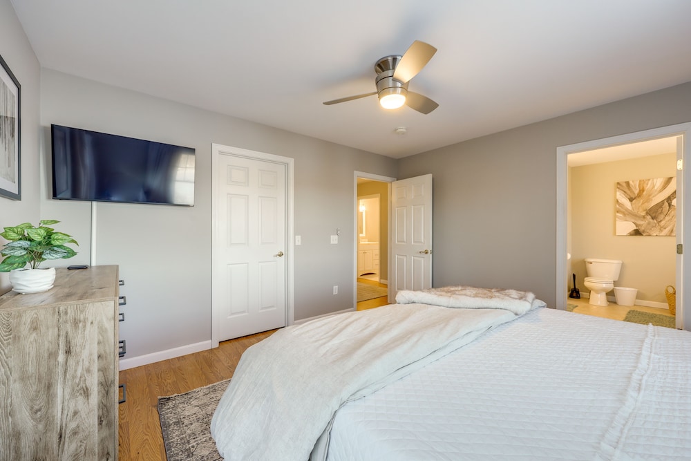 Spacious Eagle Lake Home w/ Fireplace & Deck
