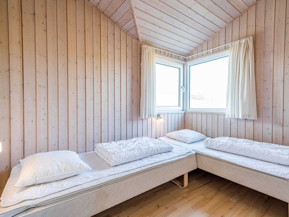 Seaside Serenity in Aaeurgab With Sauna-by Traum view 4
