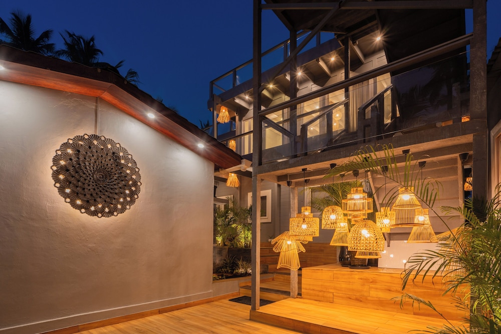 ELIVAAS House of Neptune 1 BHK Boutique