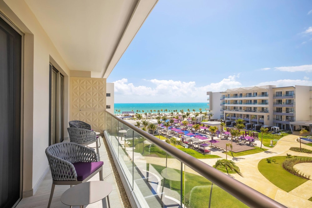 Planet Hollywood Cancun by Royalton, An Autograph Collection All-Inclusive Resort 59