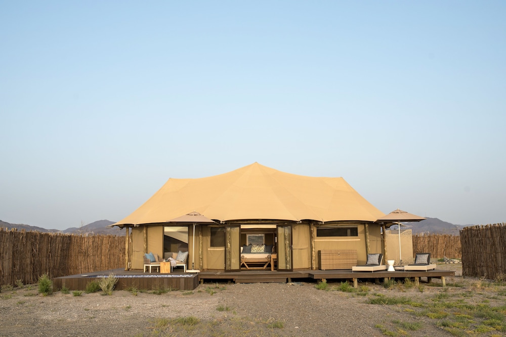 Kingfisher Retreat by Sharjah Collection