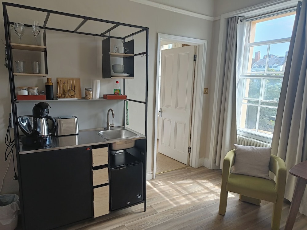 Rooms on The Prom