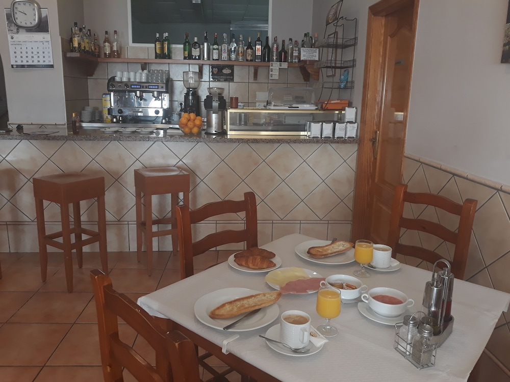 Hostal Roig 53
