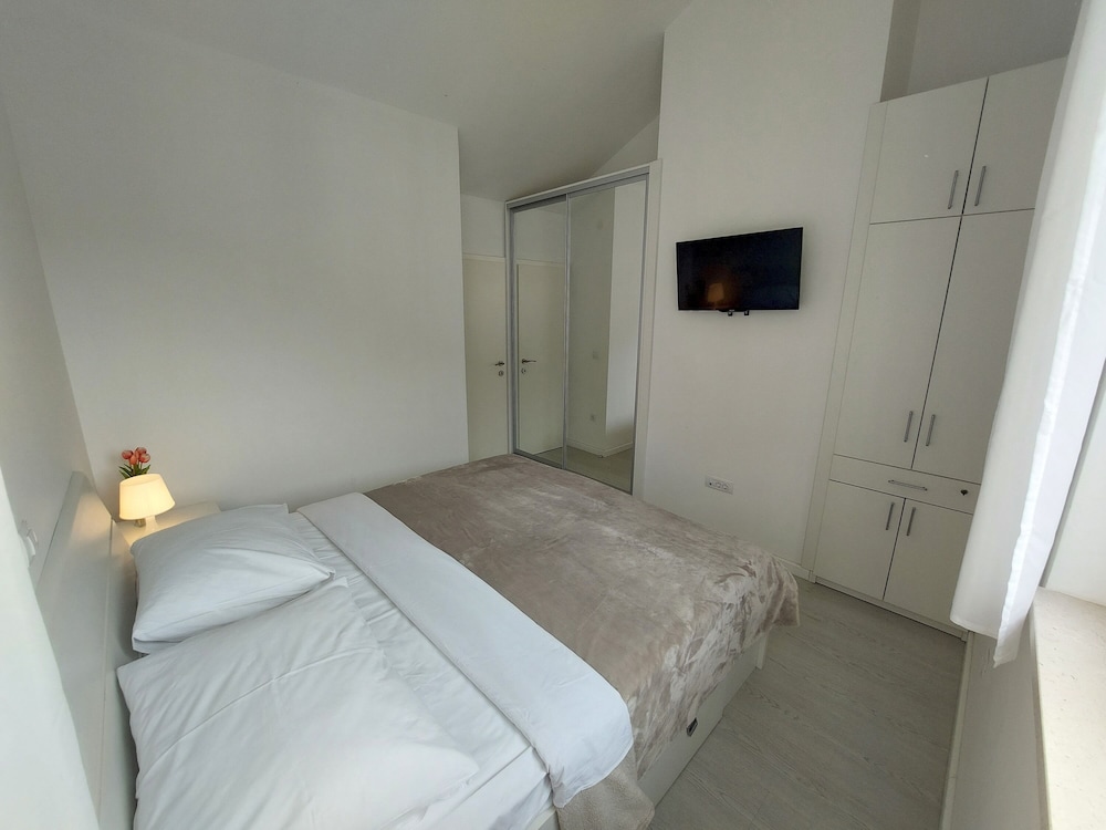 Blue Bay Apartment