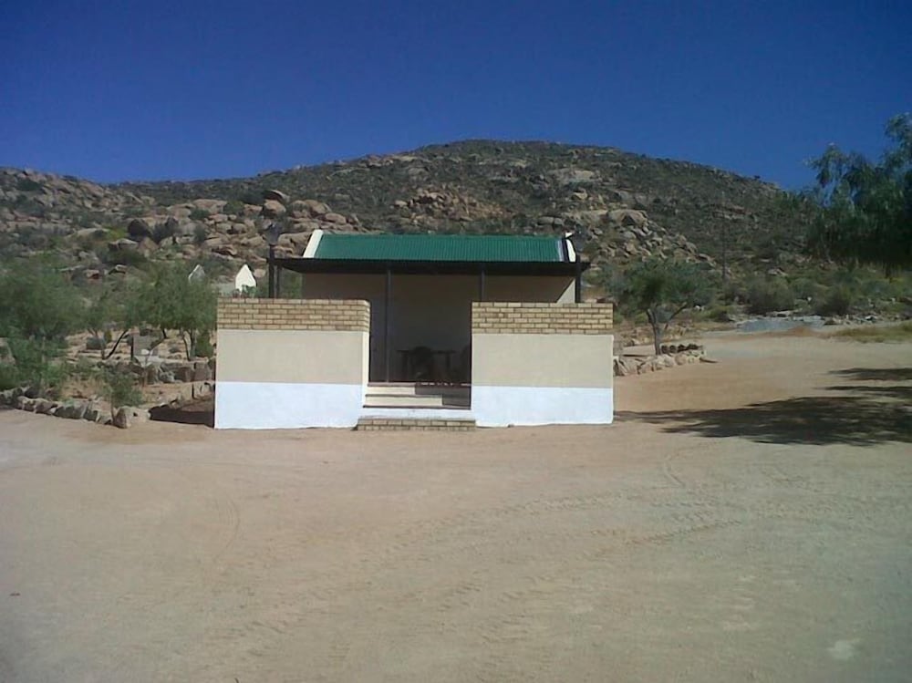 Namastat Lodge & Caravan Park