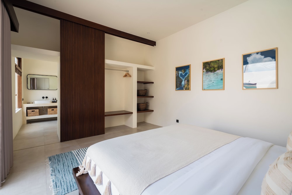 Rumah Tiha by Alfred in Bali