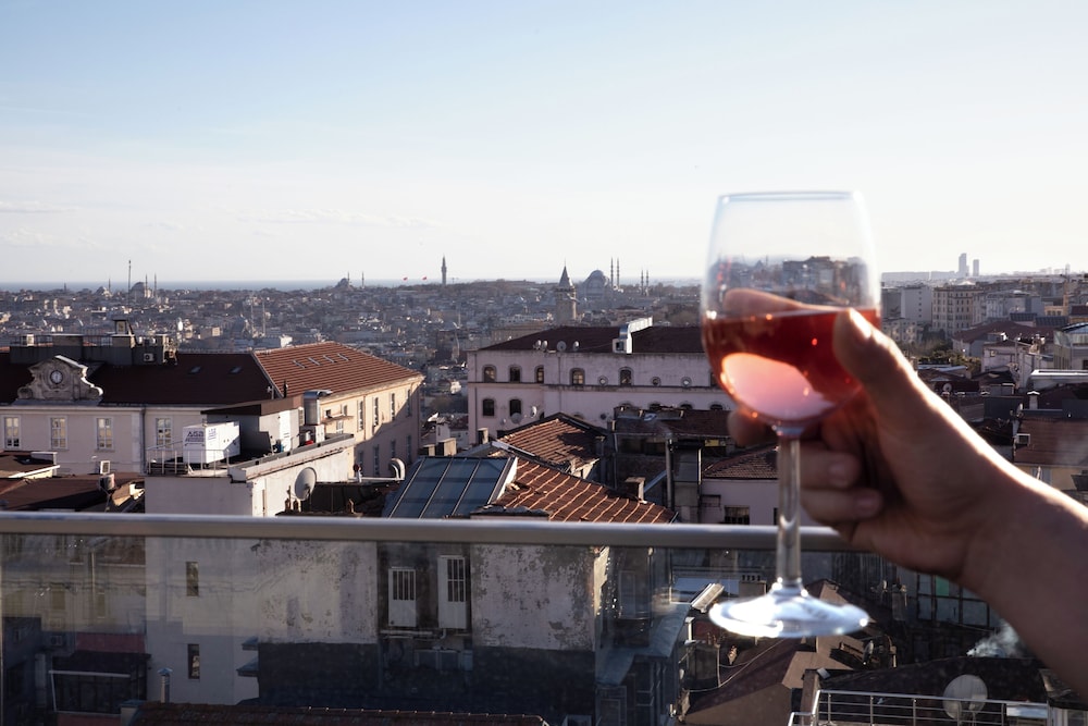The Trinity Otel Taksim - Özel Sınıf - Image 26