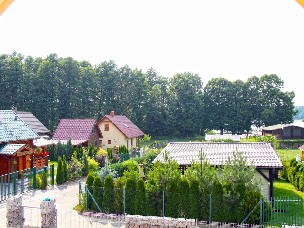 A Wooden, Eco-friendly House by the Goszcza Lake. Living Room, 2 Bedrooms