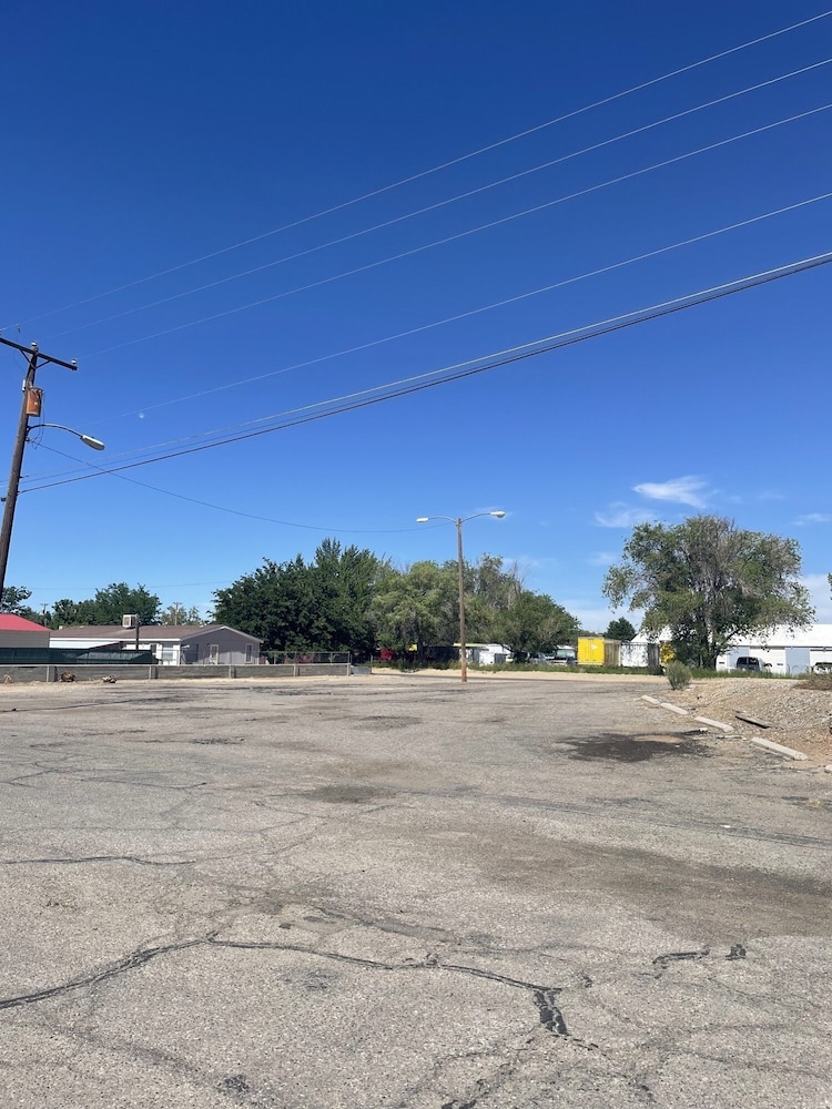 Four Corners Inn