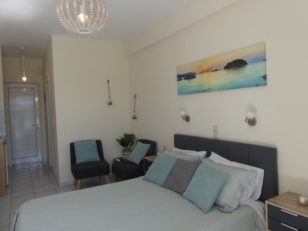 AMZ Apartments