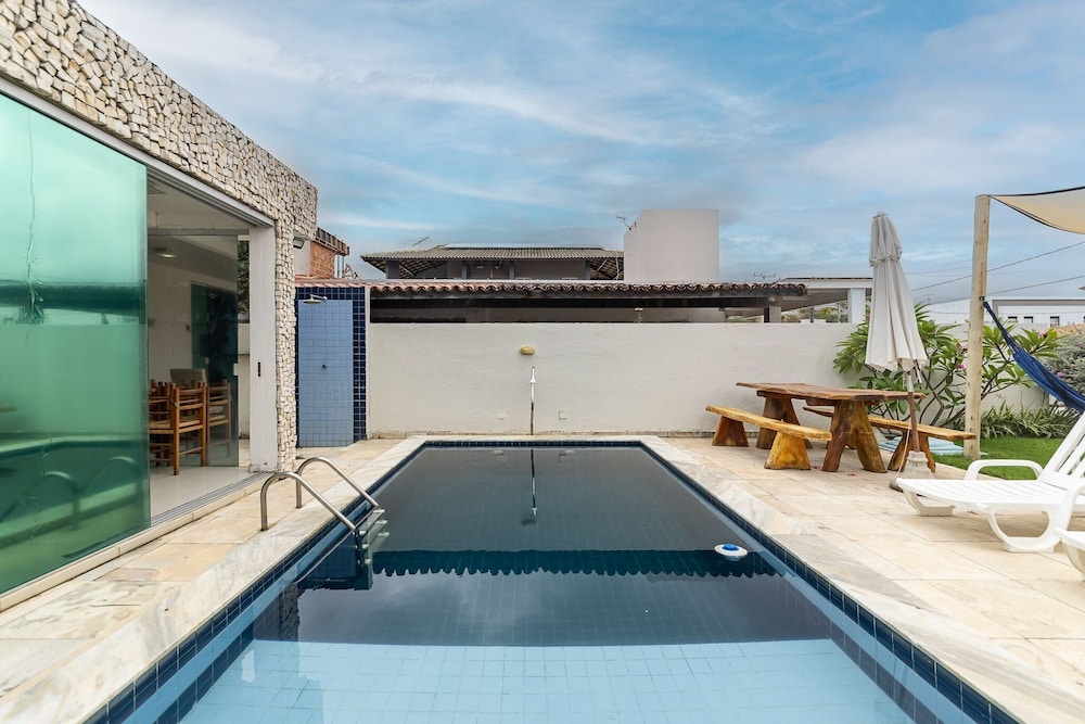 Casa 4 Suites-Com Piscina-137M