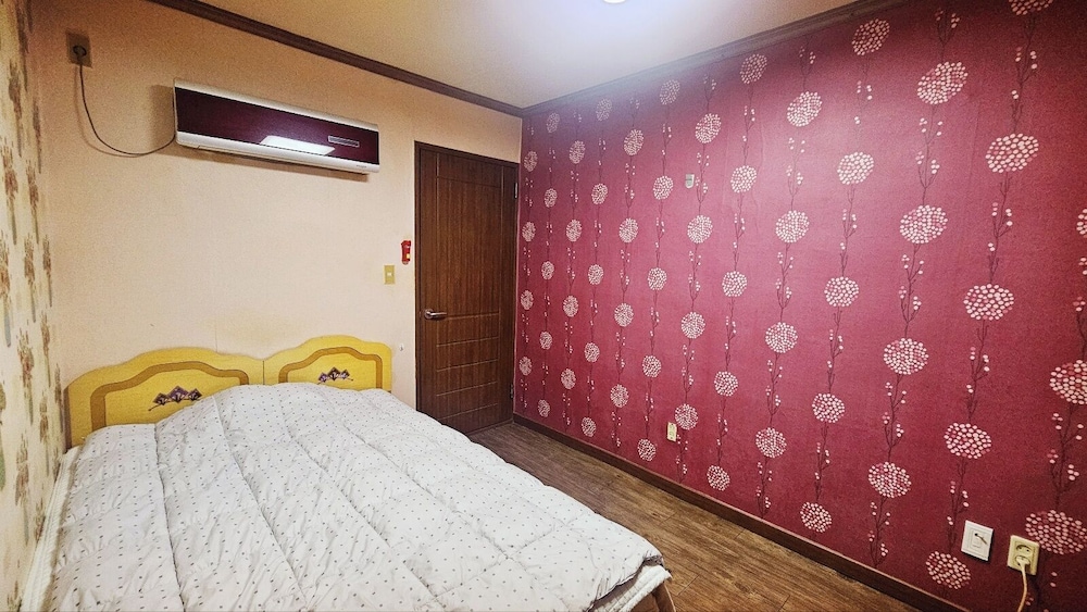 Samwoojang Motel