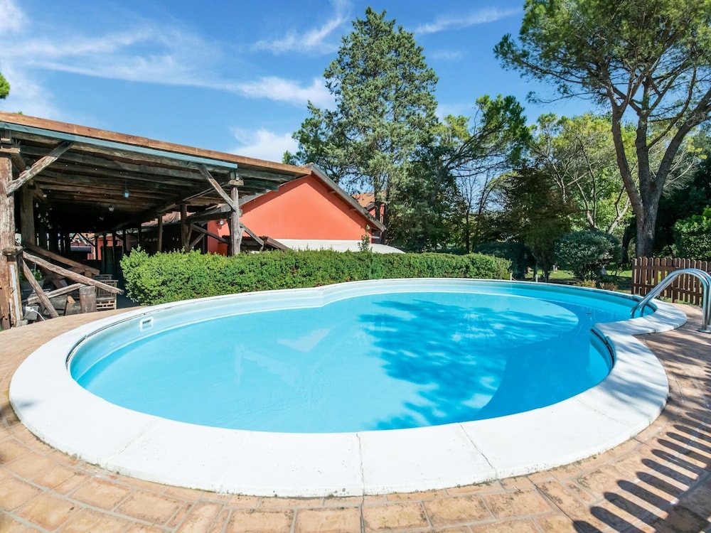 Apartment on an Estate near Rome