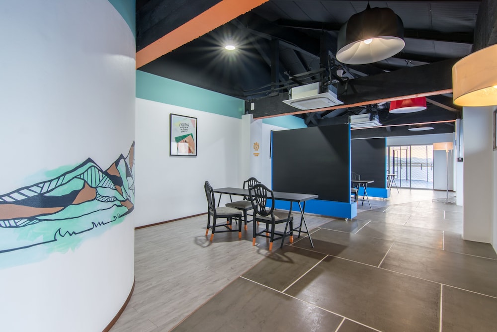 meeting & event spaces