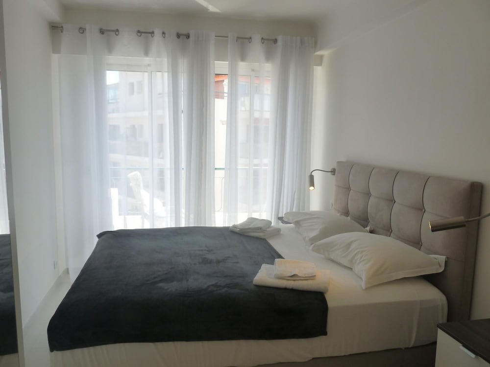 Two Bedroom Apartment Next to the Croisette in Cannes a Short Walk to the Palais des Festivals - 1961