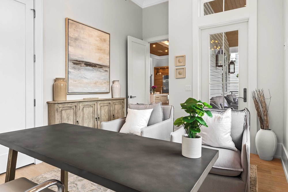 30A Beach Bliss by Avantstay Golf Cart + Luxury Private Pool