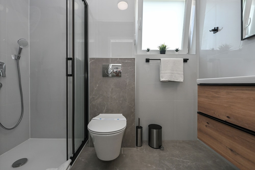 Nova Luxury Residence apartment with private heated pool