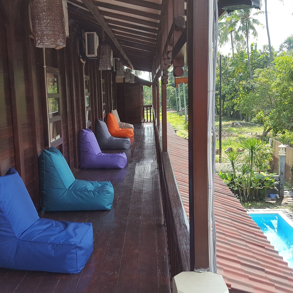 Gili Buana Hostel & Backpackers