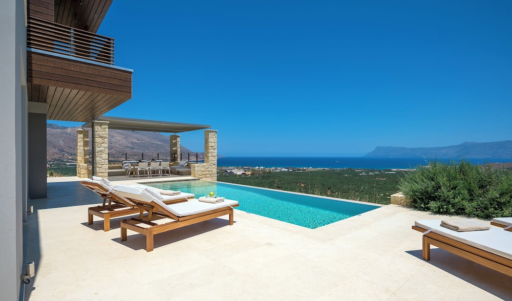 Youphoria Villas