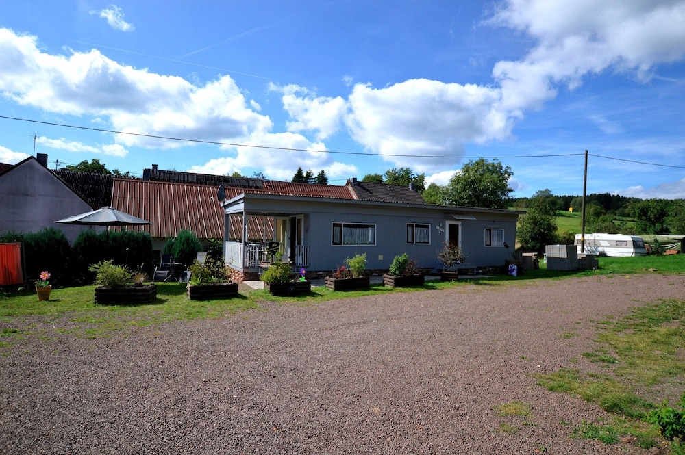 Apartment in Meisberg With In-house Catering