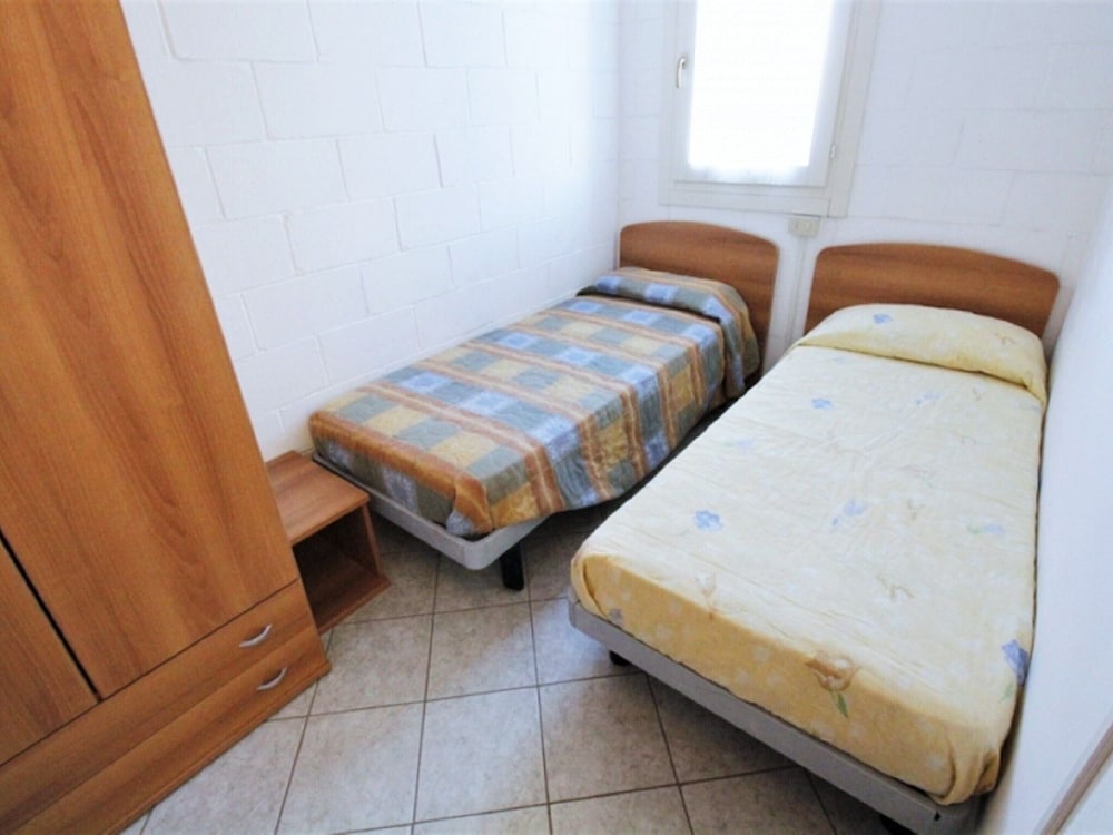 Holiday Home in Rosolina Mare Near Beach view 2