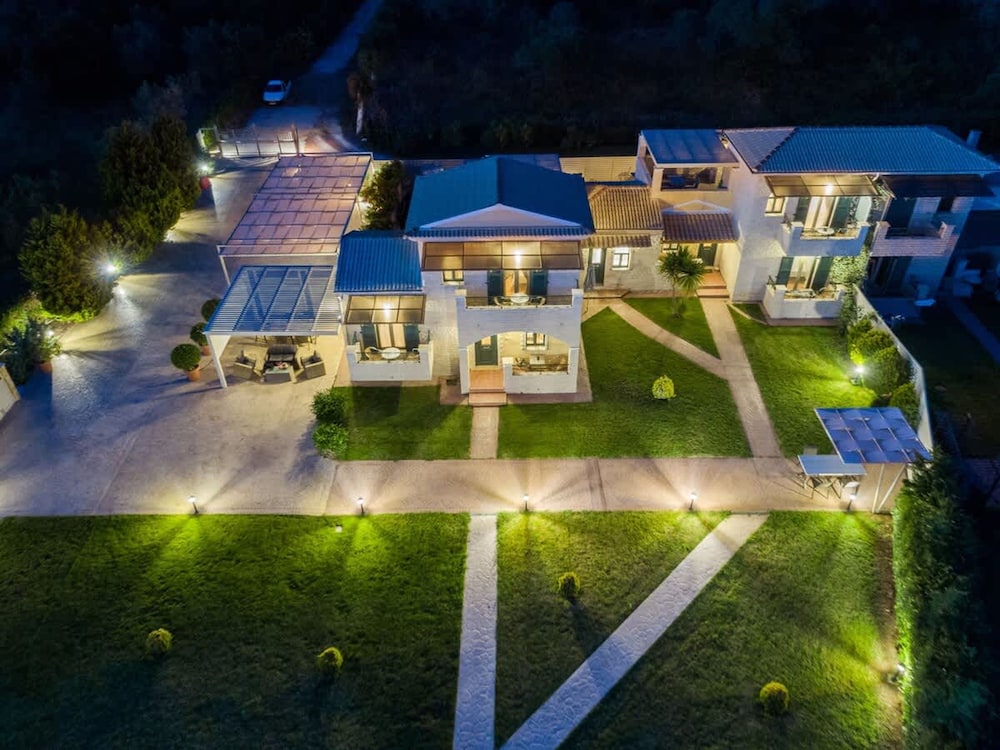 Corfu Villa Liostasi - Gaia Poolside Retreat