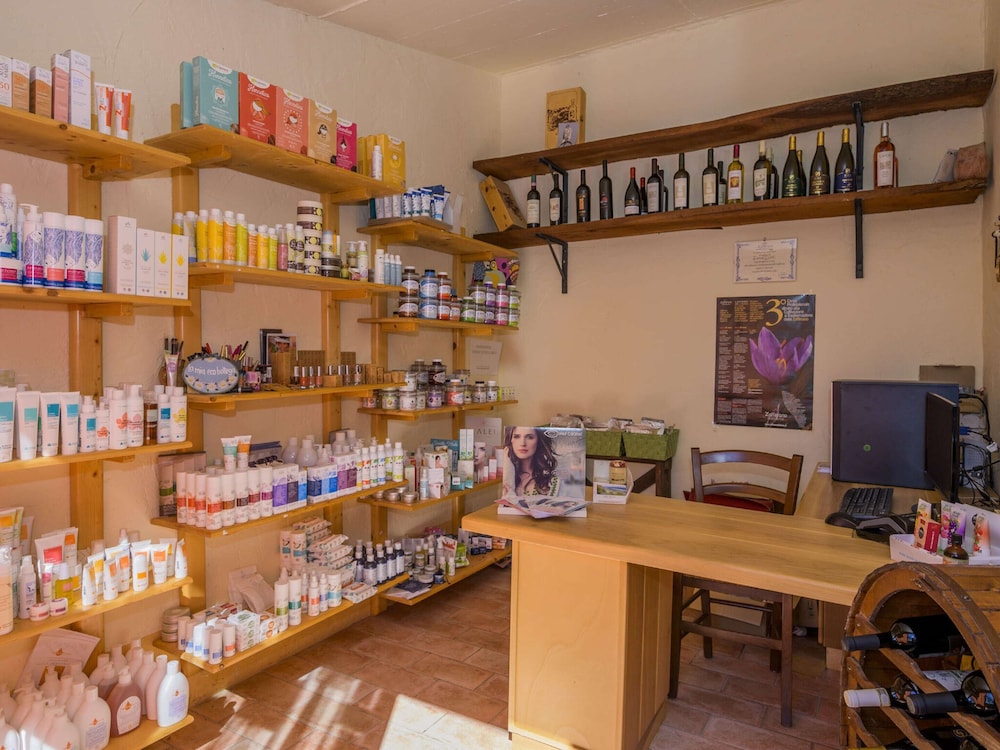 Relaxing Retreat in Le Marche view 5