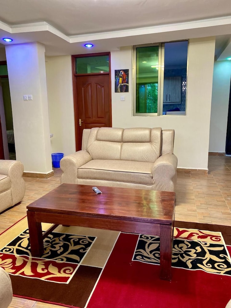Abhi El Mara Suites Rongo