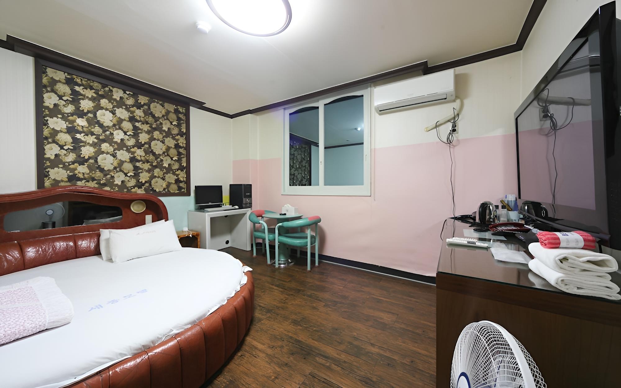 Jangseong Suseok Motel view 4